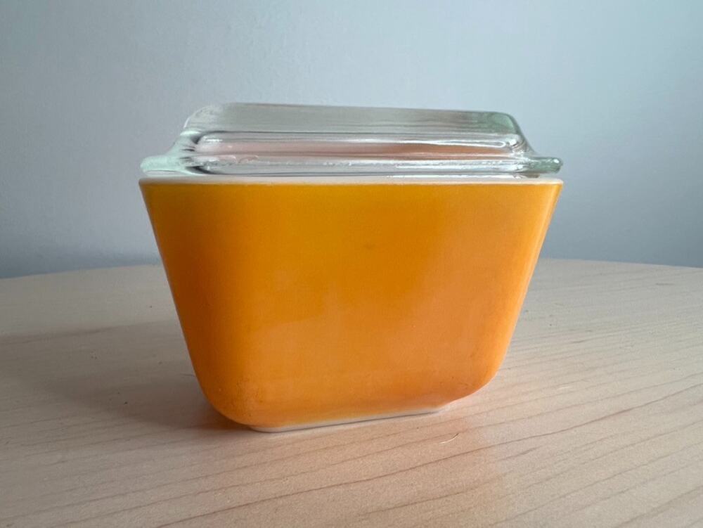 Vintage Pyrex 501 Butterscotch Orange Gold Refrigerator Dish w/ Lid RARE